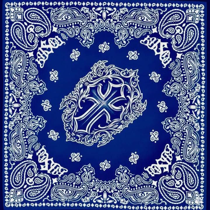 Buscu-Bandana (Pre-Sale)
